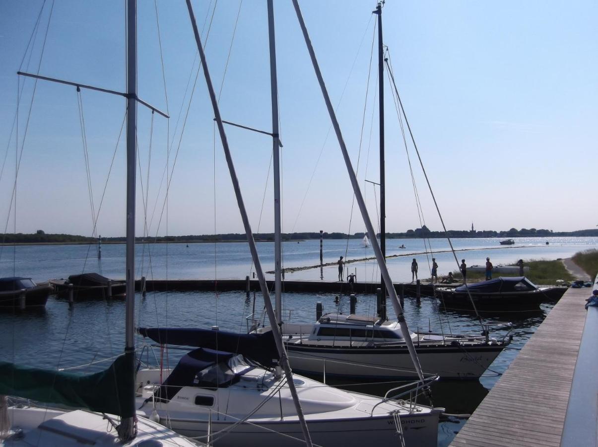 Comfortabel Vakantiehuis aan Zee én Méér ! Kamperland Esterno foto