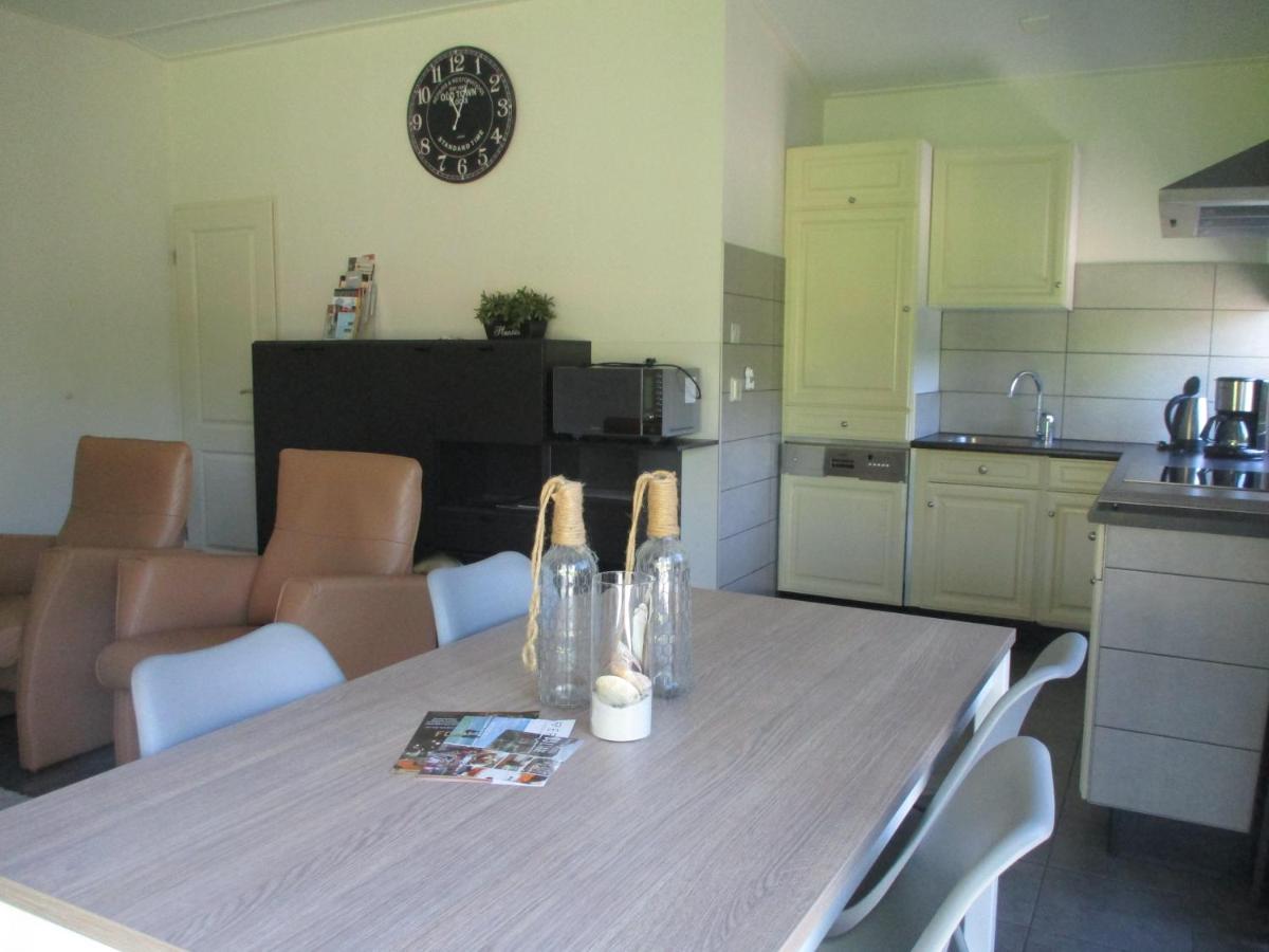 Comfortabel Vakantiehuis aan Zee én Méér ! Kamperland Esterno foto