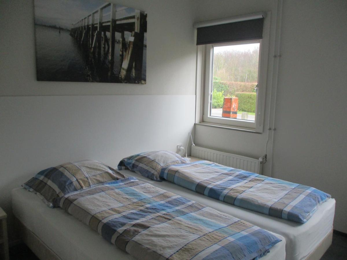 Comfortabel Vakantiehuis aan Zee én Méér ! Kamperland Esterno foto